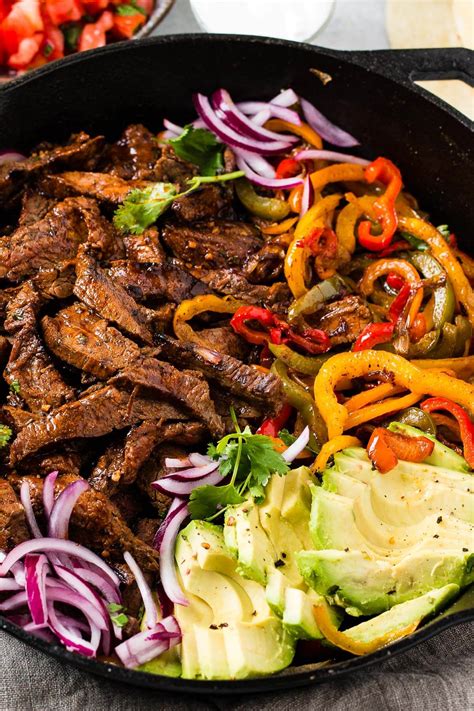 Mexican Steak Fajitas Marinade (+ Steak Fajitas Recipe!) - Oh Sweet Basil