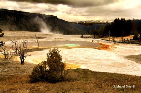 Sulfur lake | Richard Noe Photography