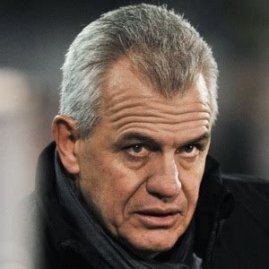 Javier Aguirre - Age, Family, Bio | Famous Birthdays