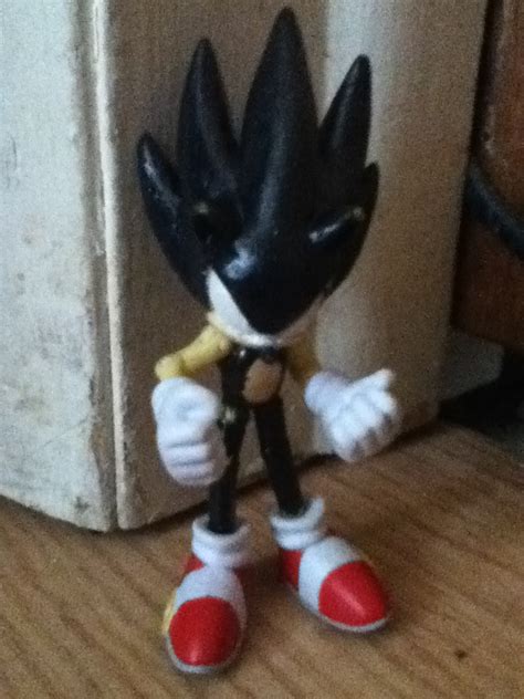 Dark Super Sonic custom by RandomDude6782 on DeviantArt