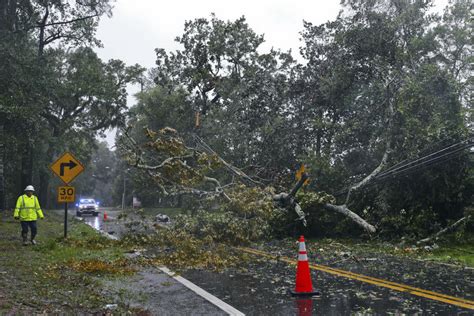 Images show Hurricane Idalia damage in Florida: "Going downhill fast"