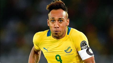 Gabon’s Aubameyang wins African Footballer of the Year Award – Bodedolu Reports