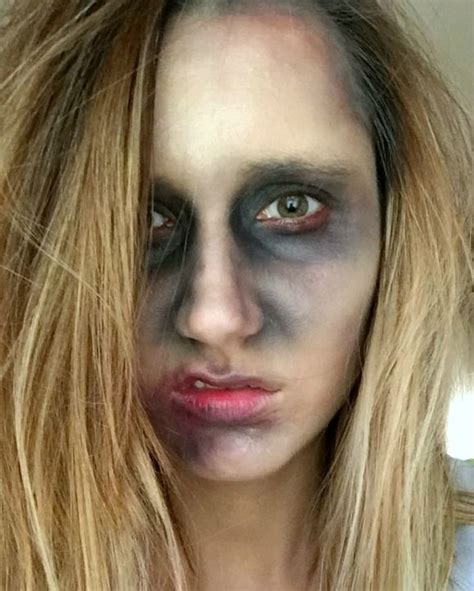 Easy Zombie Makeup for Halloween - Thisblissfulmoment.doc #halloween #costume #zombie # ...