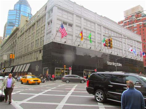 Midtown Blogger/Manhattan Valley Follies: Bloomingdales Department Store