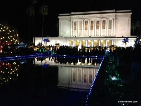 Some of the Christmas lights - Picture of Mesa Arizona Temple Visitors ...