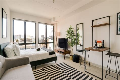 Studio Apartment Ideas: How to Maximize Your Small Space | Zeus Living