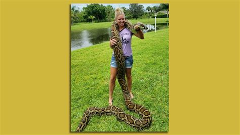 Meet the Python Huntress capturing snakes in the Florida Everglades - Axios Tampa Bay