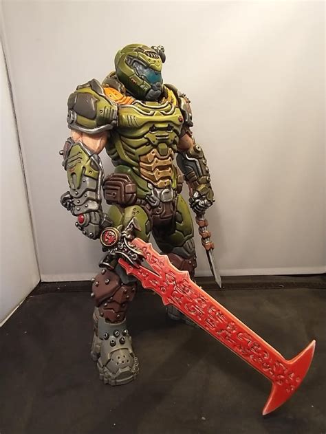 Doom Slayer, 3D printed in PLA and painted by me : r/Doom