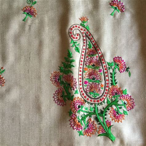 Kashmiri embroidery pattern | Sewing embroidery designs, Kasuti ...