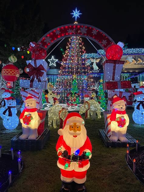 Massive Christmas light display has taken over this Metro Vancouver ...