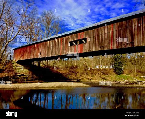 Indiana covered bridge Stock Photo - Alamy