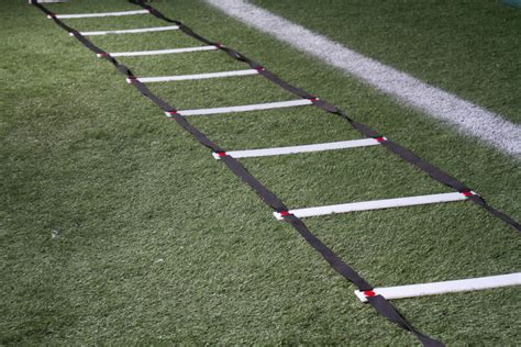 Football Drills to Increase Speed & Agility | Football drills, Agility workouts, Agility ladder
