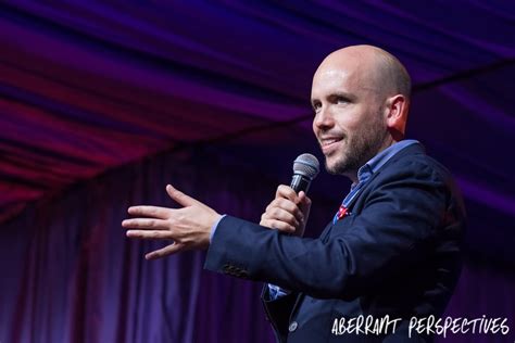 Tom Allen Comedian – Fabulous and Flirty – Latitude Festival 2017