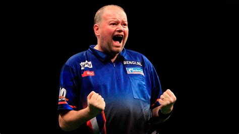 Raymond van Barneveld avenges Hopp defeat in European Darts Matchplay | Darts News | Sky Sports