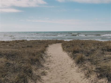 6 Beaches in Michigan City: Where to enjoy Lake Michigan?