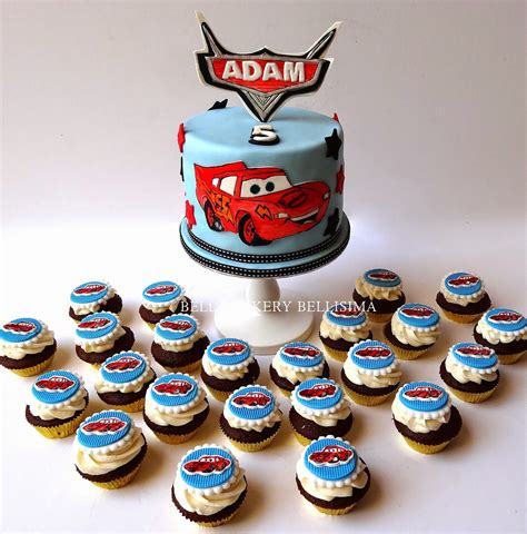 -: LIGHTNING McQUEEN CAKE AND CUPCAKES