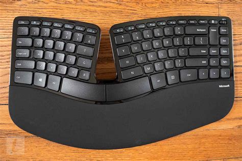 Microsoft Sculpt Ergonomic Keyboard Review: A Great Value