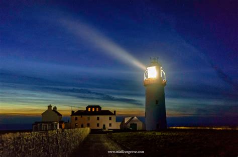 Loop Head Lighthouse – Atlantic Way Touring