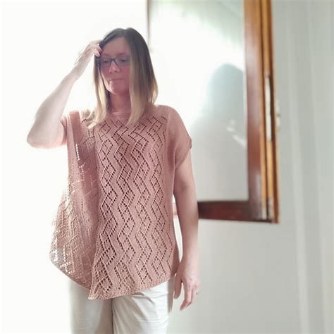 Ravelry: Tsuzumi pattern by Yoko Johnston