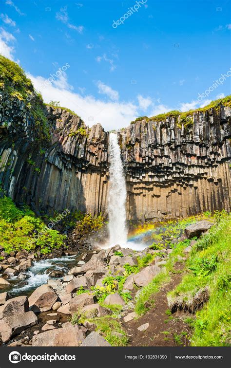 Svartifoss waterfall in Skaftafell national park, Iceland. — Stock ...