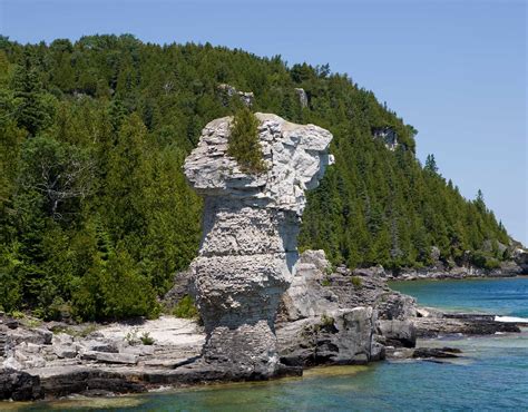 Flowerpot Island Tobermory. Visit Flowerpot Island Bruce Peninsula