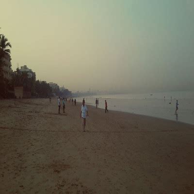 Juhu Beach - History, Location, Things To Do, Information | Adotrip