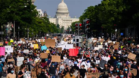 Thousands march peacefully in Washington DC | WBMA