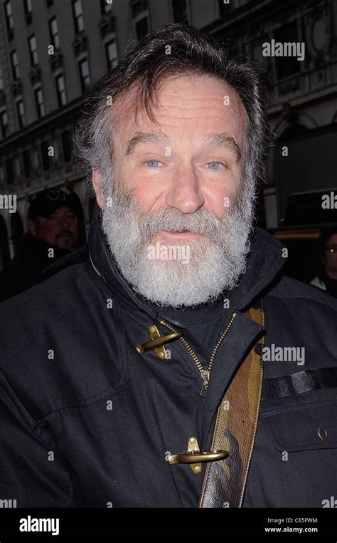 Robin Williams, enters Richard Rodgers Theater to perform his Broadway play 'Bengal Tiger At The ...