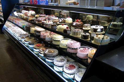 Bakery & Pastry Display - Perfect Fit USA