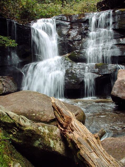 Photo Gallery: Waterfalls of Western North Carolina