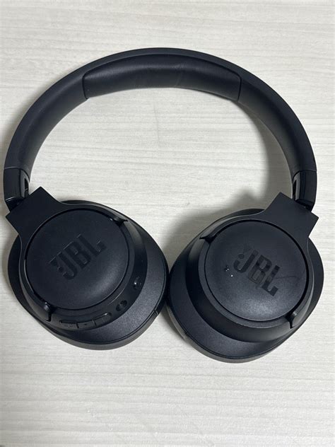 JBL Tune 720BT, Audio, Headphones & Headsets on Carousell