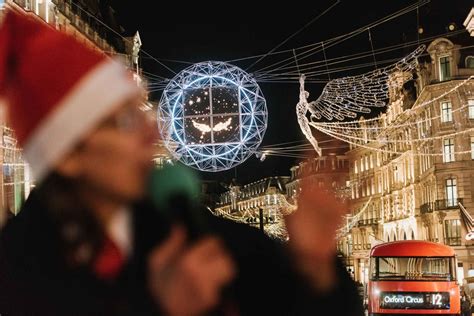 London: Tootbus Christmas Lights Tour in London