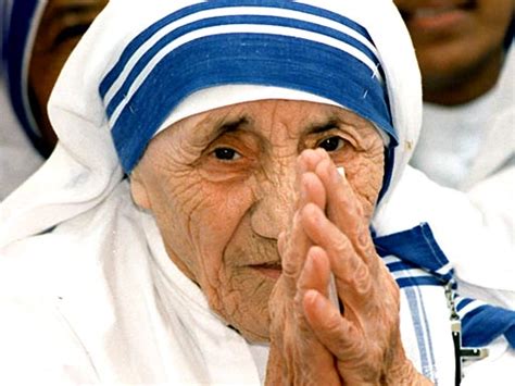 Mother Teresa Pictures - Mother Teresa Photo - Pic of Mother Teresa ...