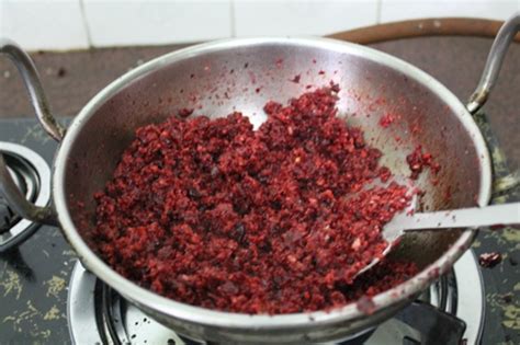 Beetroot Thoran / Kerala Beetroot Thoran / Stir Fry Beets with Spicy Coconut Masala - Yummy Tummy