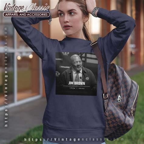 Nfl Legend And Actor Jim Brown Shirt - Vintagenclassic Tee