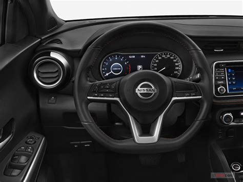 2019 Nissan Kicks: 62 Interior Photos | U.S. News