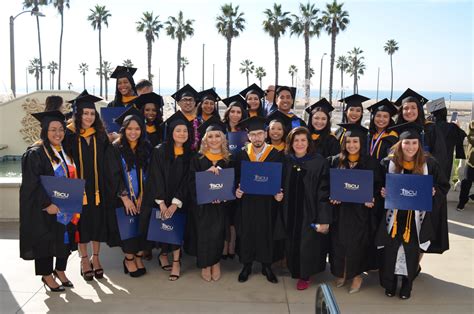 SCU graduates 368 new healthcare professionals - SCU