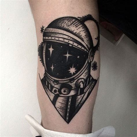 Space suit helmet tattoo | Tattoos, Tattoos for guys, Astronaut tattoo