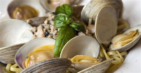 Pasta with Clams recipe | Eat Smarter USA