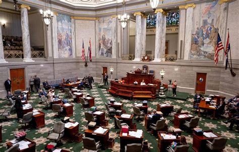 Missouri Senate approves measure to make it harder for voters to amend state constitution