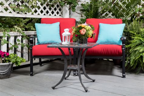 Cast Aluminum Patio Furniture for Trendsetting Backyards | Fig Leaf