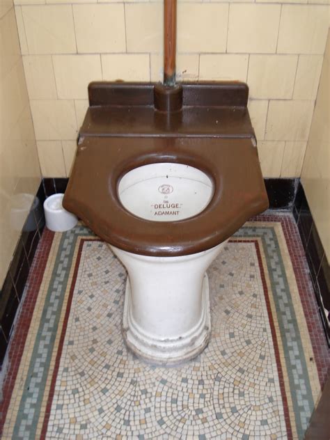 Gavin Macfie's 57 Degrees North: Great Toilets of the World Part 3: Victorian Toilets, Rothesay Pier