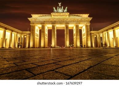 4,416 Brandenburg Gate Night Images, Stock Photos & Vectors | Shutterstock