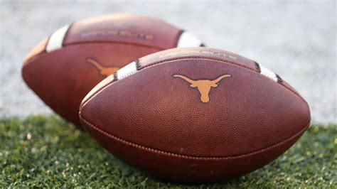 Texas Longhorns Get Another Major Quarterback Commitment