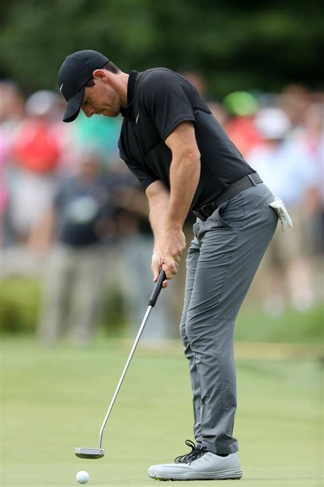 Is Rory McIlroy's putting on the mend? A round of 67 suggests so | Golf ...