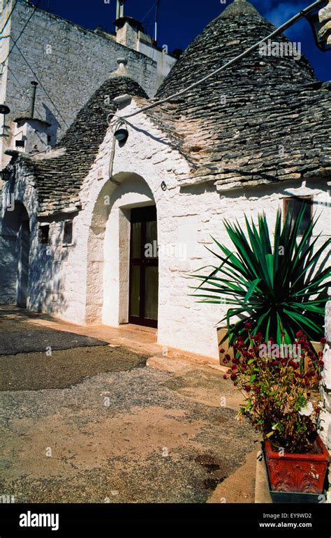 Trulli Architecture In Alberobello Stock Photo - Alamy