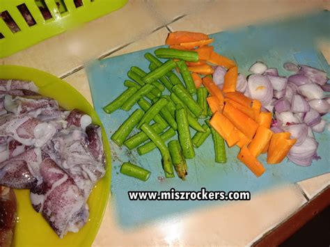 Resepi Sotong Kurita Goreng Kunyit - Bahan Sotong Goreng Tepung Crunchy ...