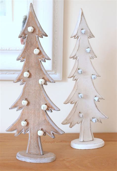 35 Wooden Christmas Tree Decorations You Can't Miss - Decoration Love