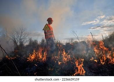 53,611 Man Fighting Field Images, Stock Photos & Vectors | Shutterstock