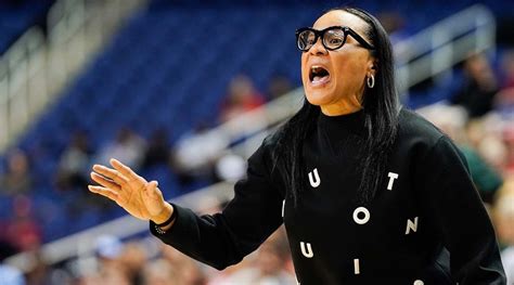 Dawn Staley: South Carolina coach condemns NCAA tournament disparities - Sports Illustrated